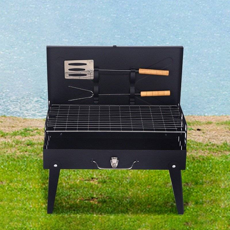Gratar Portabil Pliabil Tip Servieta cu Accesorii Incluse, Metal Rezistent, 46x43x26 cm, Negru – Ideal pentru Camping, Picnic și Grădină